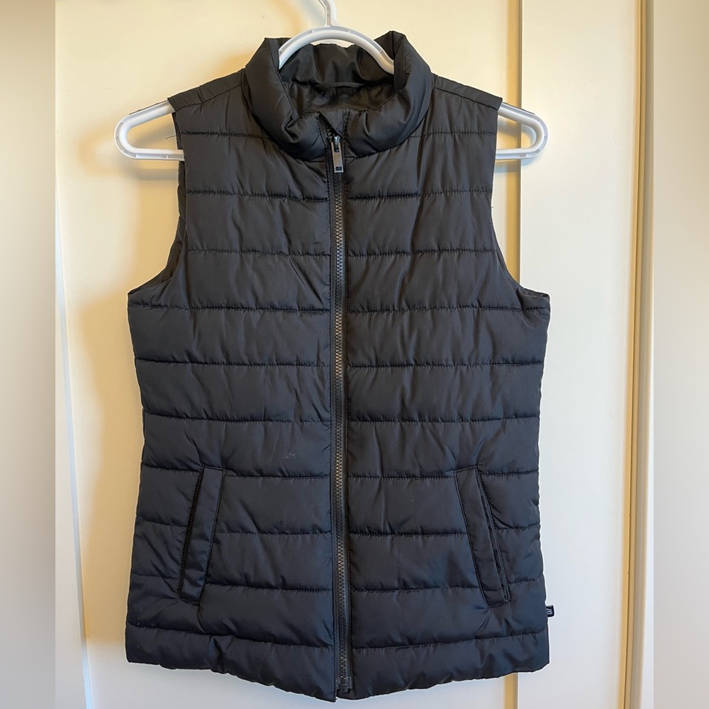 GAP Kids’ (or women’s XS) Puffer Vest